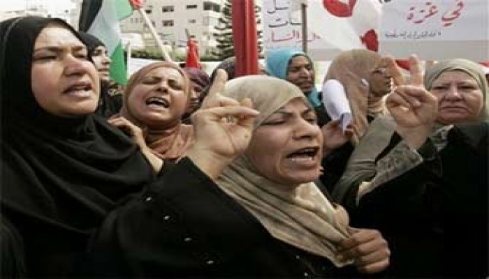 إشادة بالمرأة الفلسطينية في مؤتمر الحملة الدولية