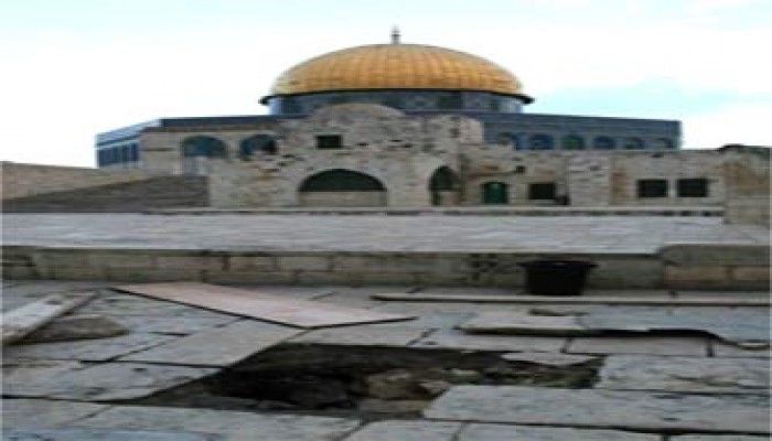 حماس تحذر من تجاهل الأخطار المحدقة بالأقصى