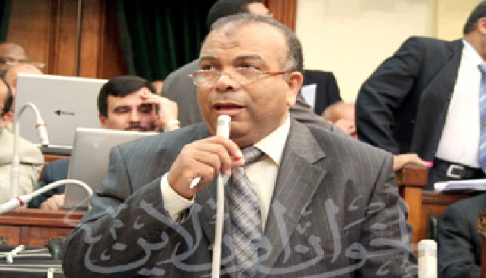 بيانات عاجلة تتهم الحكومة بالبلطجة في المحليات