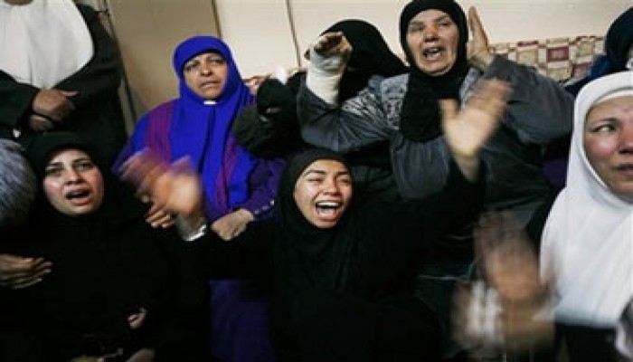 القسام تتعهد بالانتقام لأطفال غزة وعباس يطالب بوقف صواريخ المقاومة!!