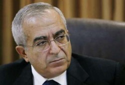 وزير في "حكومة" فياض يقدم استقالته ويرفض أن يكون "شاهد زور"