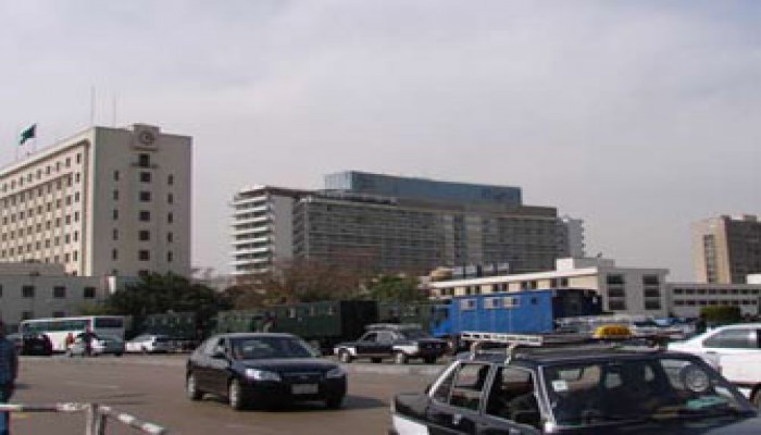 الأمن يفض مظاهرة فك الحصار عن غزة أمام الجامعة العربية!