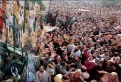 عائشة عبد الهادي: الاستثمارات الخاطئة وراء تراكم الخسائر