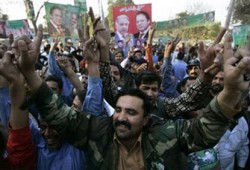 الانتخابات الباكستانية.. نجاح خصوم مشرف