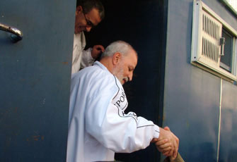 زهور في البستان (9)