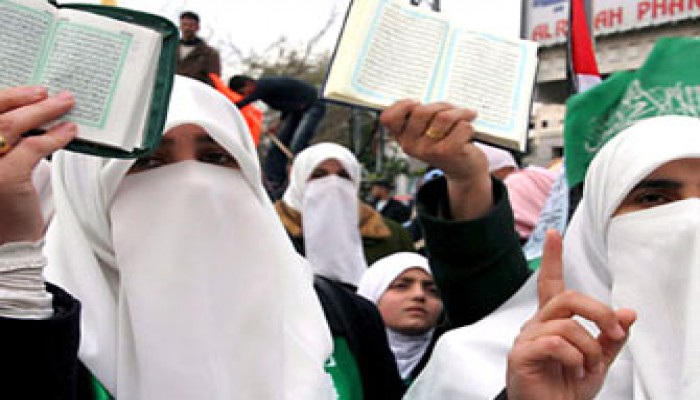 20 بيانًا عاجلاً للكتلة البرلمانية ضد الرسوم الدنماركية ودعوة لقطع العلاقات