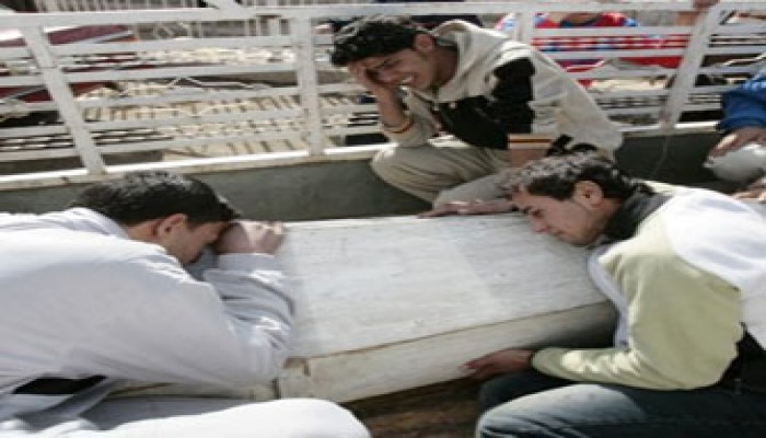 50 قتيلاً عراقيًّا ضحية زيارة وزير الدفاع الأمريكي!!