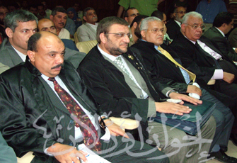 مؤتمر صحفي لهيئة الدفاع عن المحالين للعسكرية بالمحامين