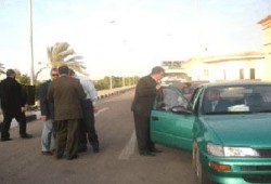 منع 50 قافلةً بالعريش من المرور إلى رفح و11.5 مليون جنيه معونات "الأطباء العرب"