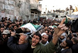 غزة.. استشهاد 3 من مجاهدي "القسام" يرفع عدد الشهداء إلى 39