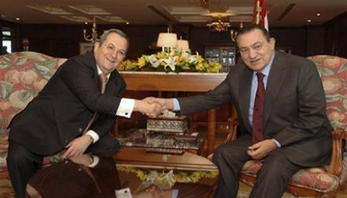 وزير الحرب الصهيوني يهاجم الرئيس مبارك لعودة الحجاج عن طريق رفح