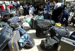 مصر تسمح لحجَّاج غزة بمغادرة العبّارات تمهيدًا لنقلهم إلى العريش