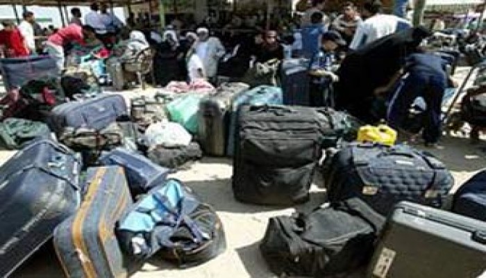 مصر تسمح لحجَّاج غزة بمغادرة العبّارات تمهيدًا لنقلهم إلى العريش