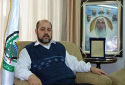 أبو مرزوق: الاحتلال طالب المصريين بالتوسط لدى حماس بخصوص "شاليط"