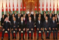 الحكومة الأردنية الجديدة برئاسة الذهبي تؤدي اليمين الدستورية