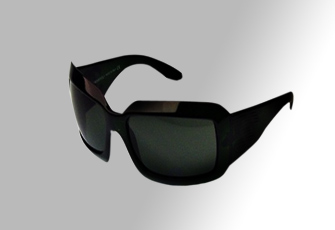 حيرة وتخبط.. حوَّلت حياتي لنظارة سوداء!!