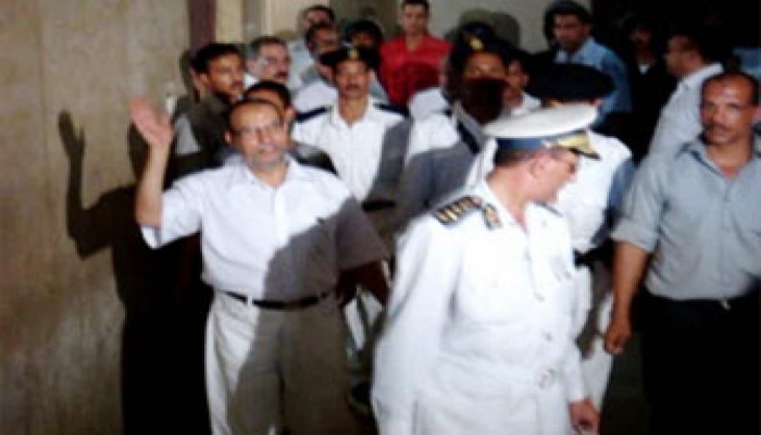 اليوم عرض  العريان و13 من قيادات الإخوان على نيابة أمن الدولة