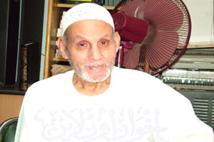 لاشين أبو شنب يروي قصة سبعة عقود مع الإخوان المسلمين