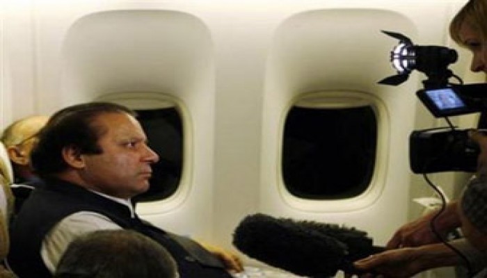 ترحيل نواز شريف فور وصوله لباكستان إلى السعودية!