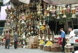 المدارس مع رمضان.. ميزانية الأسرة في خبر كان!!