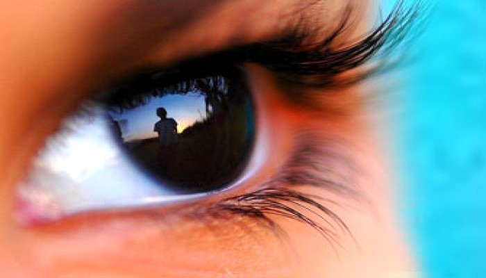 هل التثاؤب أو الاختناق أثناء رقية الحسد دليل على وجوده؟!