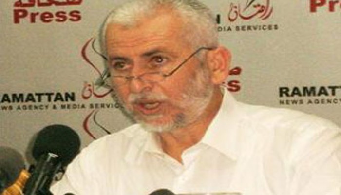 حماس ترفض فصل الضفة عن غزة والقدومي يطلق مبادرة للمصالحة