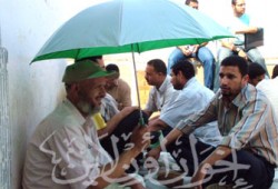 المفاجآت متواصلة في العرض الثامن للمحكمة العسكرية للشاطر وإخوانه