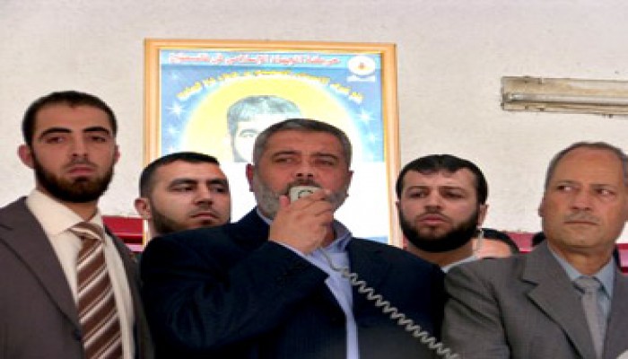 هنية يتهم حرس الرئاسة بالتهريب وعباس وراء عدم فتح معبر رفح!!