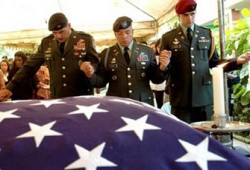 دعوة لطرح قانون النفط العراقي للاستفتاء وبوش يدعو الأمريكيين للصبر