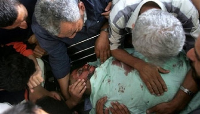 11 شهيدًا و30 جريحًا فلسطينيًّا في العدوان الصهيوني على مخيم البريج