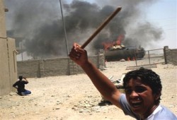 تفجيرات جديدة ببغداد والهاشمي يهدد بانسحاب "التوافق" من الحكومة