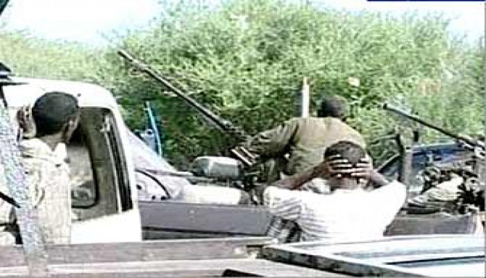 انفجارات في مقديشو وقوات الحكومة الصومالية تمارس السلب والنهب