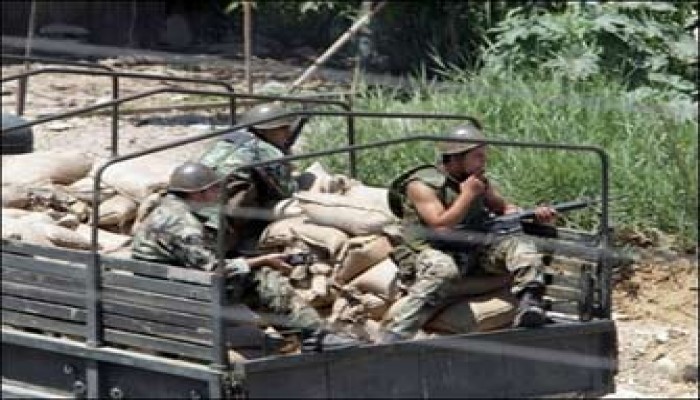 الجيش اللبناني يطارد مسلَّحين بطرابلس وعقبات أمام تسوية "نهر البارد"