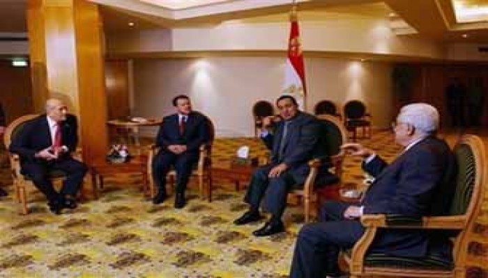 خبراء: قمة شرم بالونة سياسية وفرقعات إعلامية