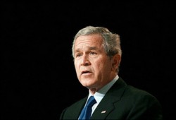 بوش ينادي بالديمقراطية ويتحالف مع الديكتاتورية!!