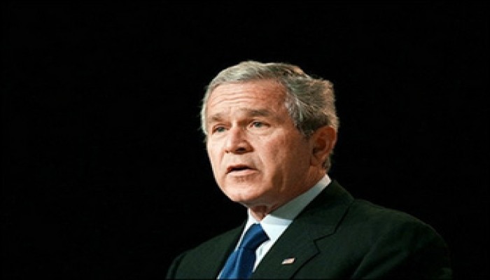 بوش ينادي بالديمقراطية ويتحالف مع الديكتاتورية!!