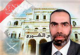 كليب: اعتقالي ليس "قرص ودن" والنيابة اتهمتني بقيادة جولة انتخابية