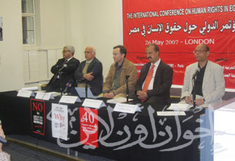 منظمات عربية ودولية تدين المحاكمات العسكرية وانتهاك حقوق الإنسان في مصر