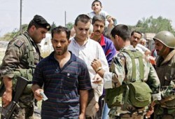 تفاقم أزمة لاجئي "نهر البارد" ومواكب النازحين تتعرض لإطلاق نار