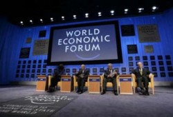 71 مؤسسةً مدنيةً بالأردن تعتصم ردًّا على المنتدى الاقتصادي العالمي "دافوس"