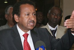 السودان يقترب من المصالحة الشاملة والحكومة ترفض وضع شروط على متمردي دارفور