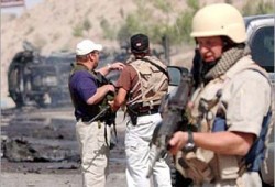 طالبان تطلق الرهينة الفرنسي بعد إعلان ساركوزي نيته الانسحاب من أفغانستان