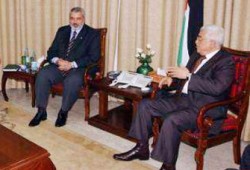 هنية وعباس يتفقان على دعم وزير الداخلية والمقاومة تكثِّف ضرباتها