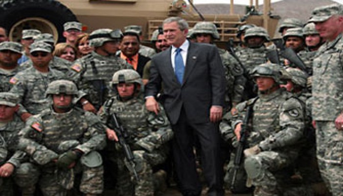 بوش يرسل 4 آلاف جندي إضافي إلى العراق لإنقاذ ماء وجهه!!