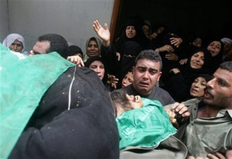 5  شهداء في غزة بينهم 3 من "القسام" ولقاء جديد بين مشعل وعباس بالقاهرة