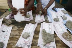 المعارضة النيجيرية ترفض نتائج انتخابات الرئاسة وتلجأ للمحكمة العليا