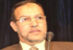 د. العريان يكتب عن: التحدي الأول للمعارضة والحزب الوطني