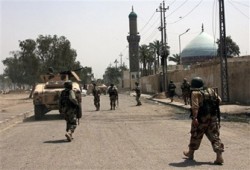 "الجدران" الأمريكية الطائفية بالعراق عنوان عالمي لافت