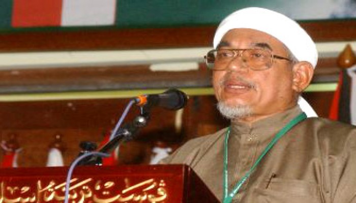 (إخوان أون لاين) يحاور رئيس الحزب الإسلامي بماليزيا