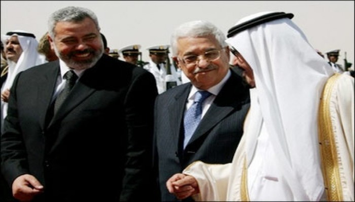 بدء فعاليات قمة الرياض وسط "تربيطات" عربية مصغرة واتهامات ليبية جارحة